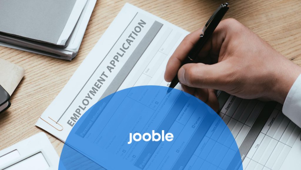 Job Application Success – Hints on Writing a Creative CV in 2024