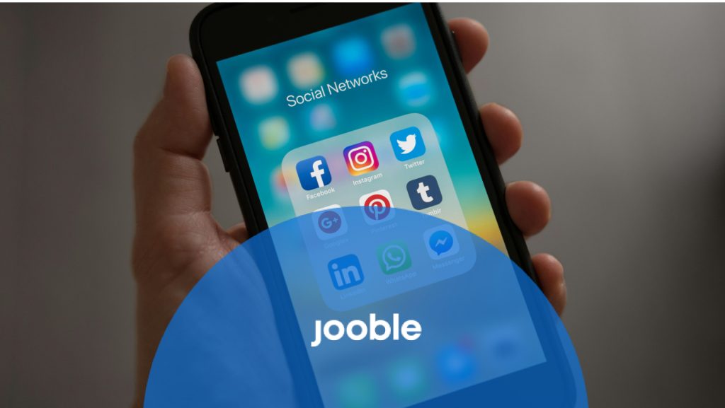 How to Delete a LinkedIn Account in 2025